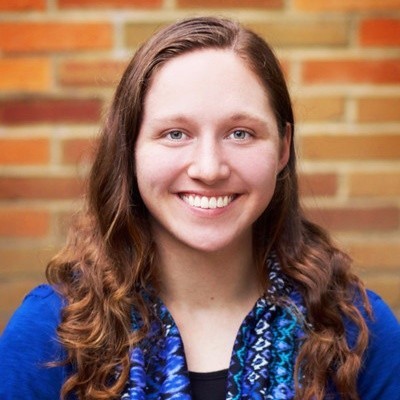 Sarah King Professional Photo LI